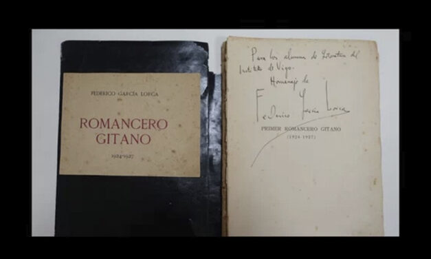 Un joven descubre en la biblioteca de una parroquia de Vigo un libro firmado por García Lorca